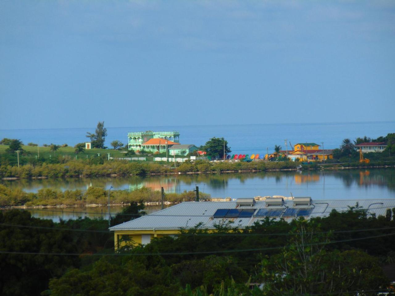 Antigua Seaview Aparthotel St. John's Exterior photo